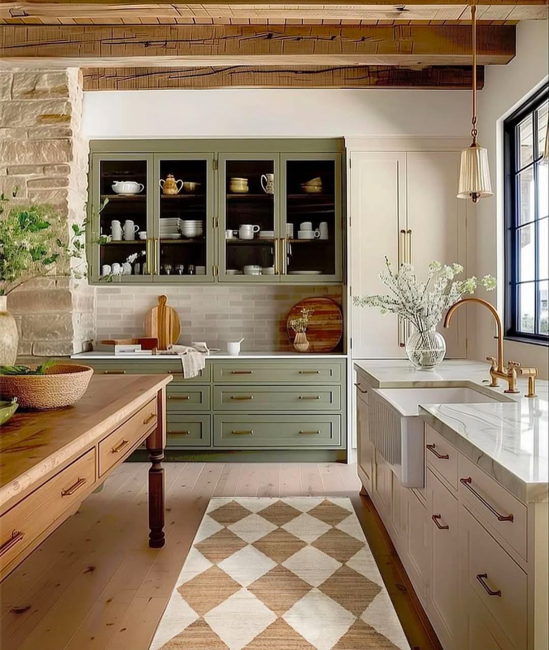 Rustic Farmhouse Kitchen with Modern Touches